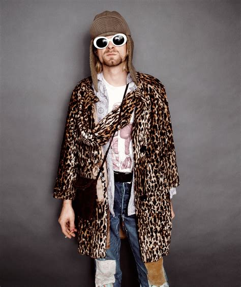 kurt cobain clothing style.